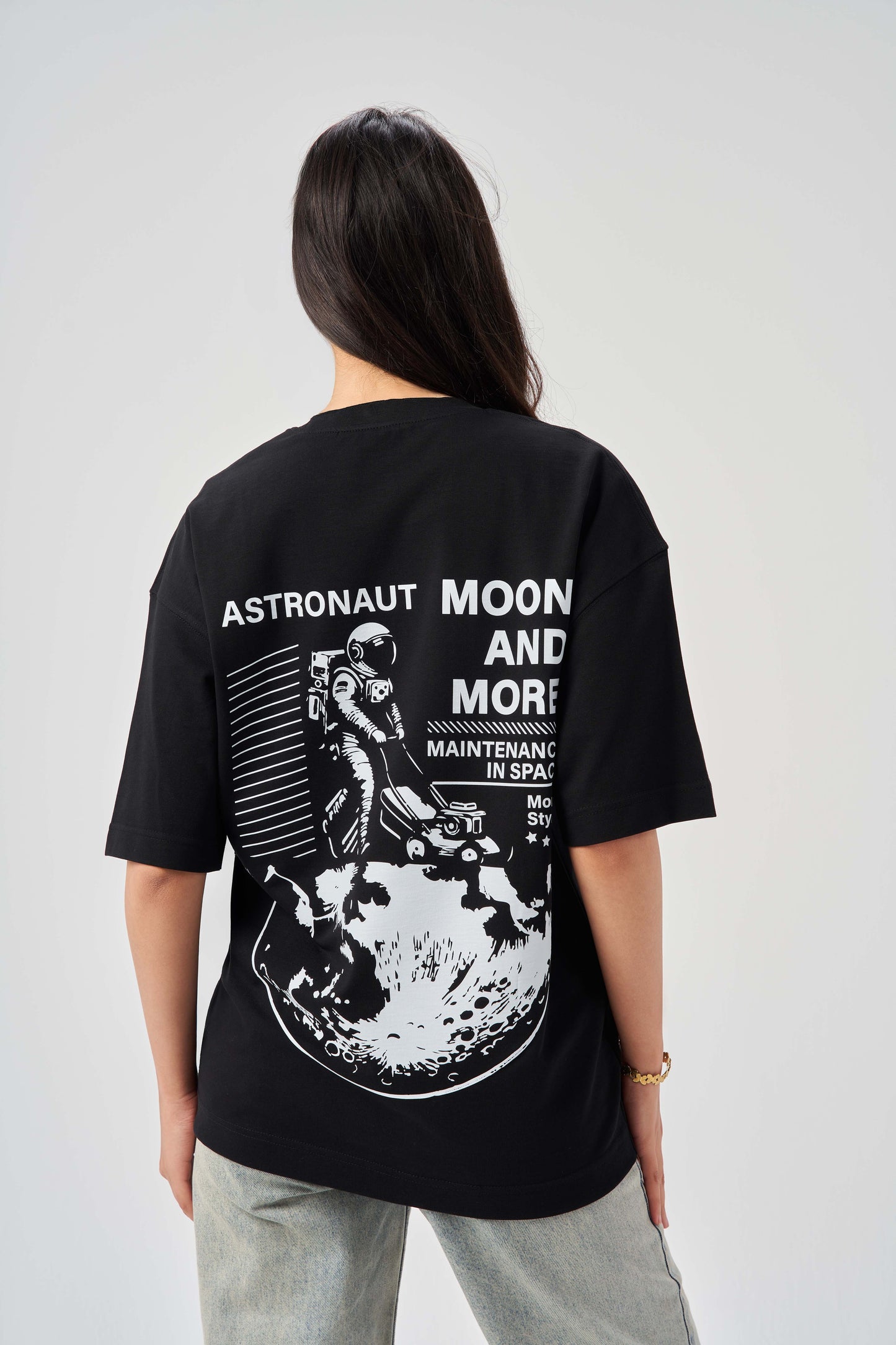 Moon & More Black Oversize T-Shirt